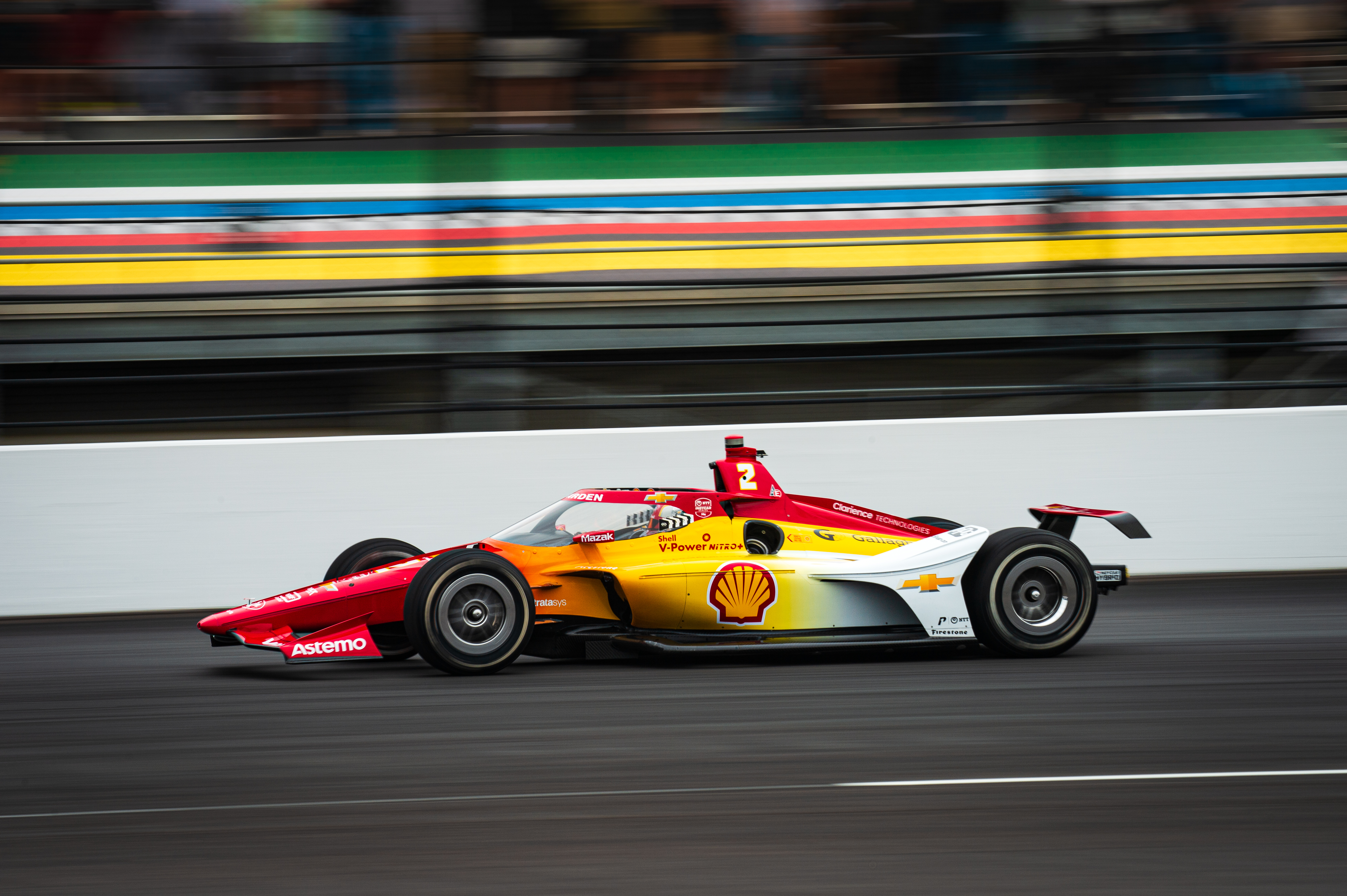 Racing photo
